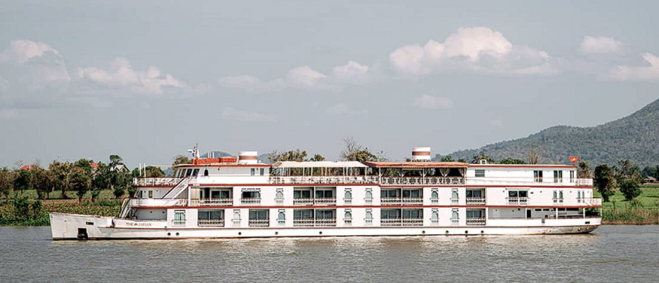 RV Jahan Cruise