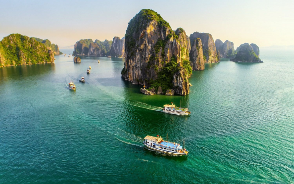 Classic Tour Package of Southeast Asia - 15 Days