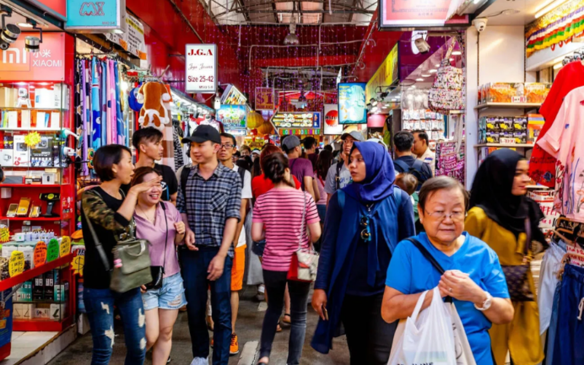 14 Days of Southeast Asia Tour Package