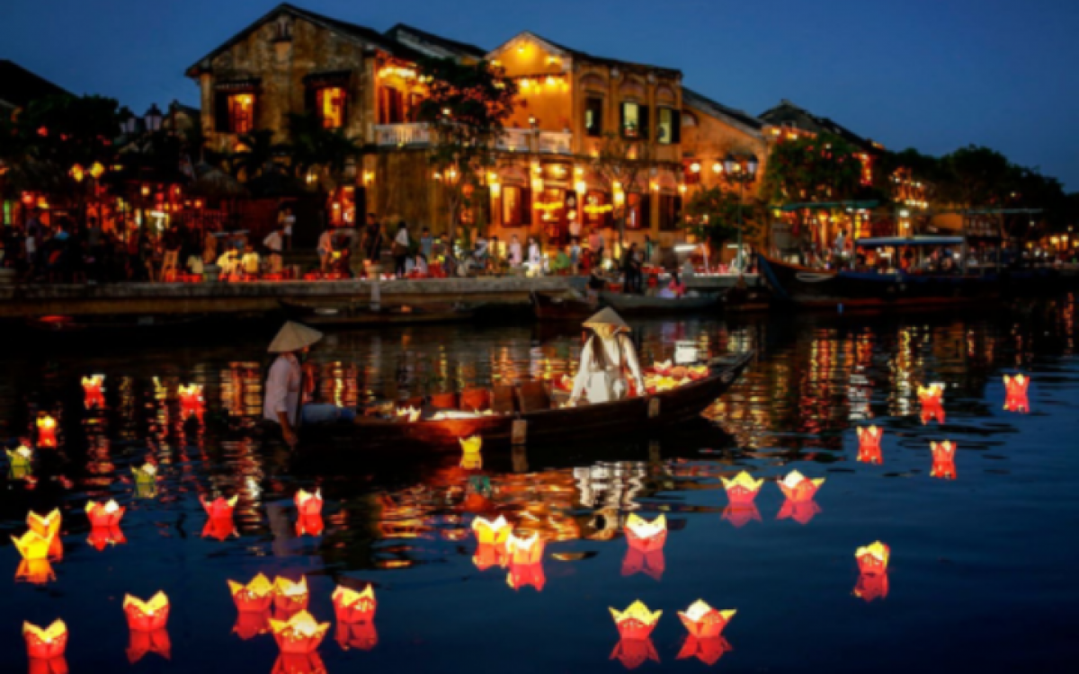 Essence of Vietnam: 8 days from North to South