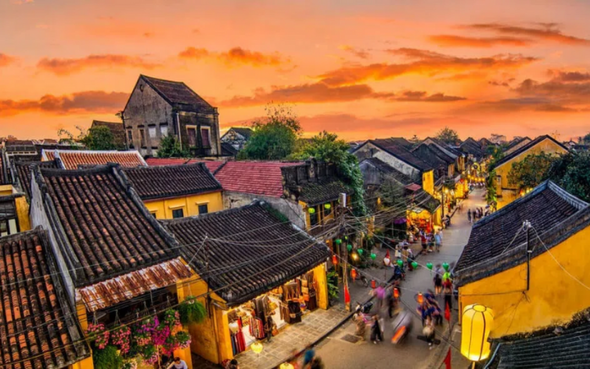 Vietnam Exploration Family Tour Package: 11 Days