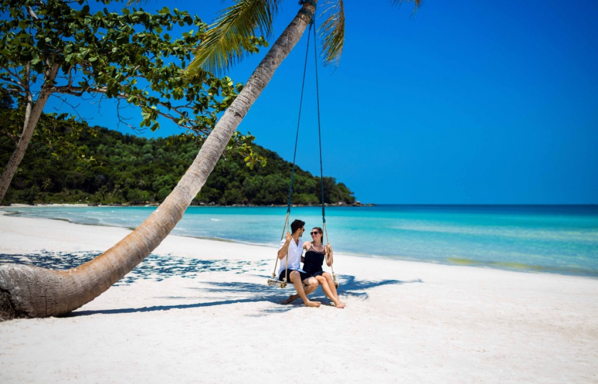 Vietnam Luxury Package Vacation: 14 Days