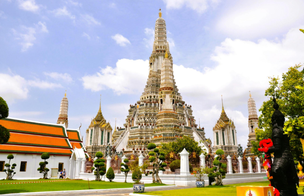 Amazing Vietnam, Thailand & Bali Tour - 10 days