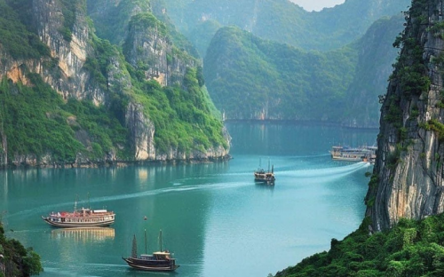 Best Vietnam Family Vacation: 10 Days from North to South