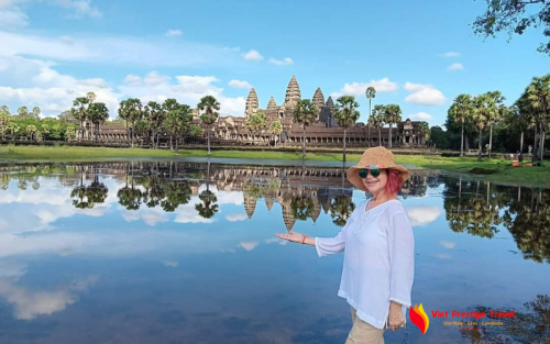 6-Day Cambodia Adventure: Royal Treasures & Ancient Temples Await