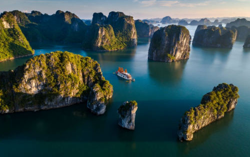 Tour Package of Indochina in 10 Days: Cambodia, Vietnam and Laos