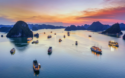 Vietnam Discovery: Hanoi, Halong Bay, Hoi An (6 Days)