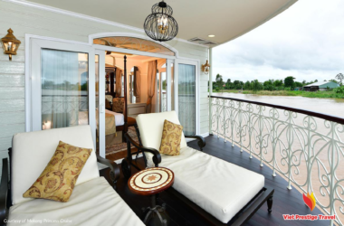 Angkor Suite Private Balcony